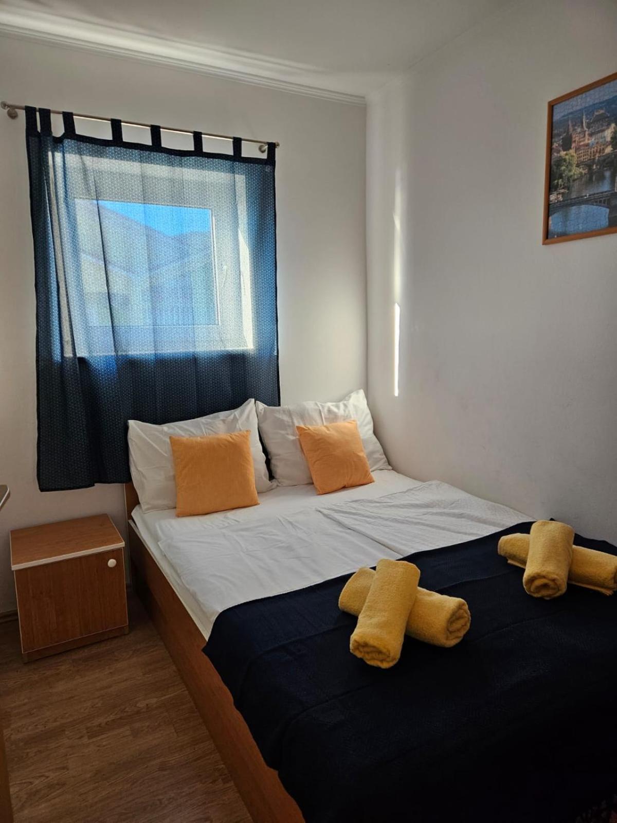 Pljesa Apartments Supetarska Draga Exterior foto