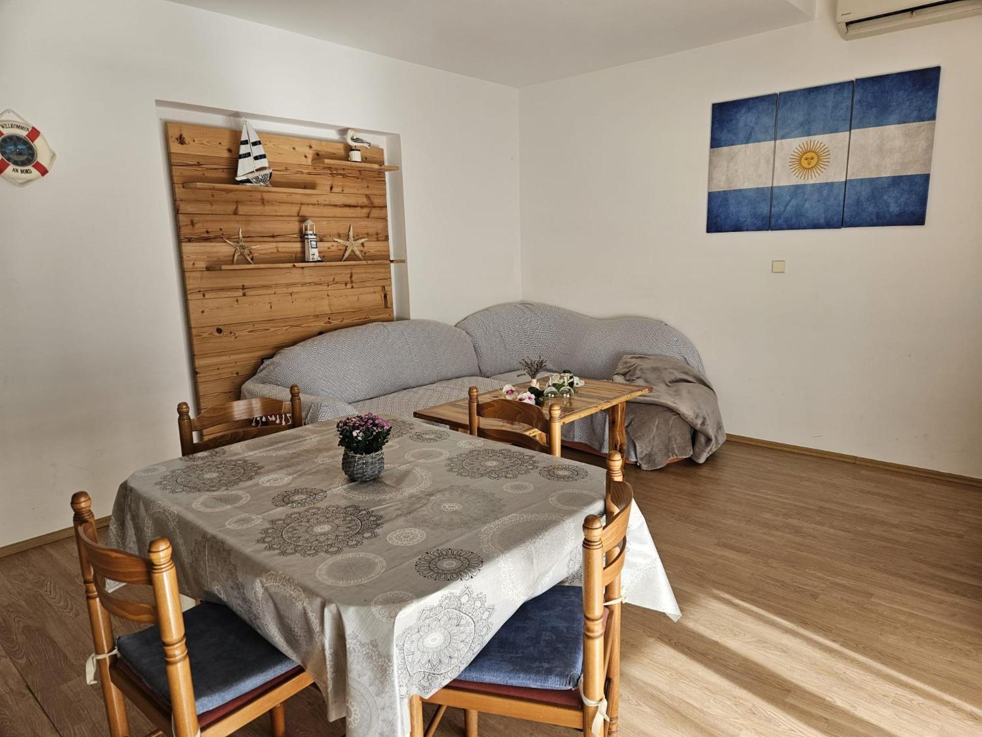 Pljesa Apartments Supetarska Draga Exterior foto
